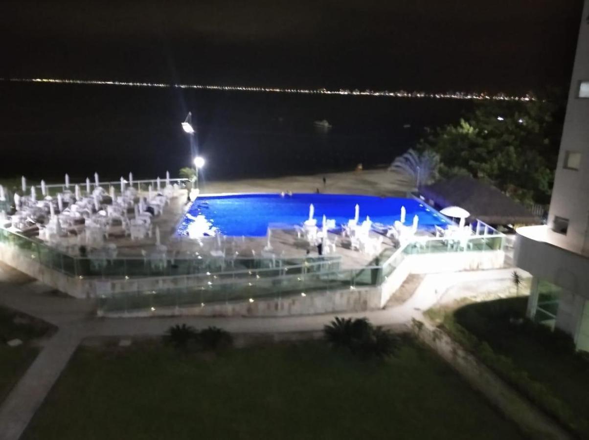 Apartamento Pe Na Areia Frente Para O Mar E Piscina Na Prainha Caraguatatuba Luaran gambar